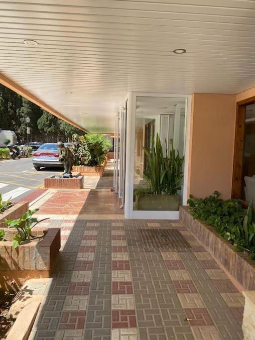 贝纳尔马德纳Atico C/Vistas, Recep 24H, Piscinas Y Parking公寓 外观 照片