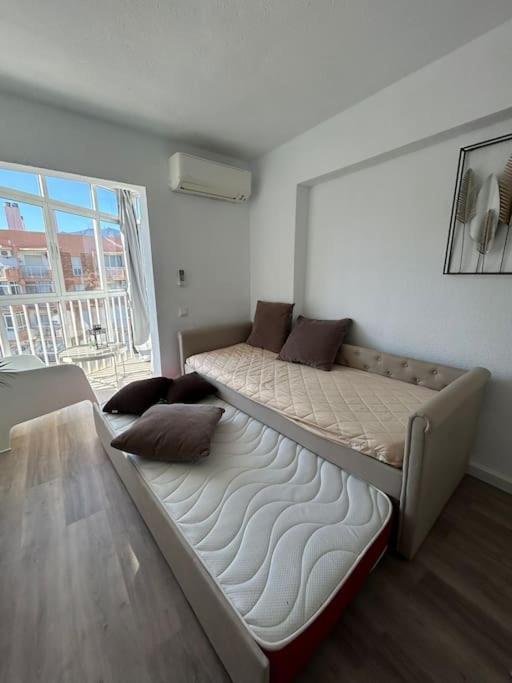 贝纳尔马德纳Atico C/Vistas, Recep 24H, Piscinas Y Parking公寓 外观 照片